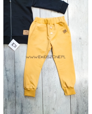 Spodnie dla chłopca MIMI z guzikami żółte